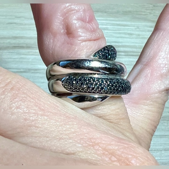 Designer Signed JS Sterling Silver Pavé Black Diamond Crossover Ring, Size 6 - Picture 9 of 10